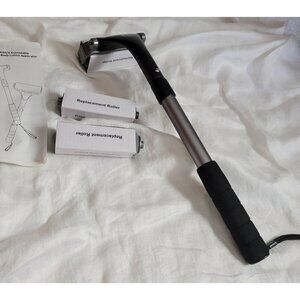 NEW EASACE Extendable Back Body Lotion Applicator w/3 Rollers Portable open pkg